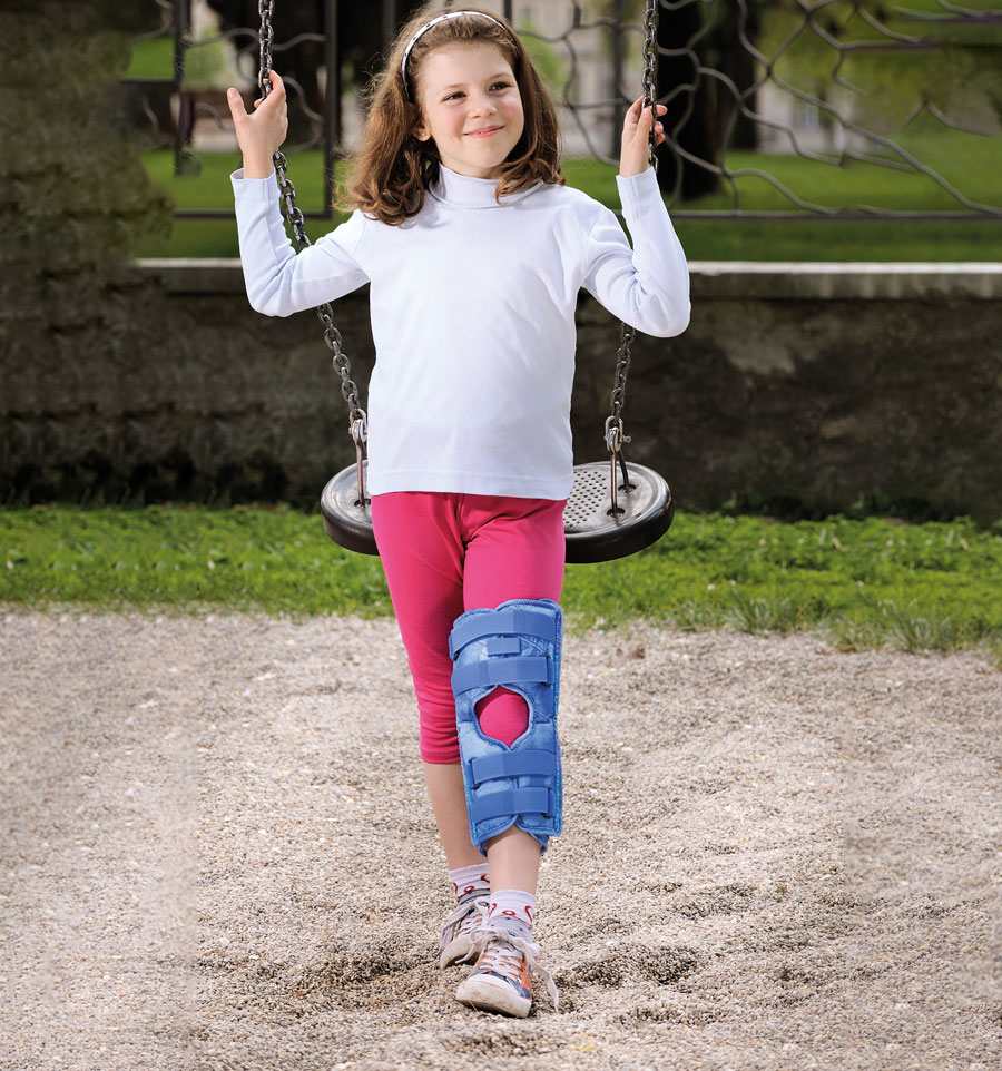 Knee immobilization brace for kids