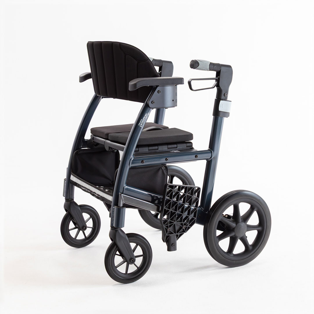 Triumph Mobility Prestige MidnightBlue threequater